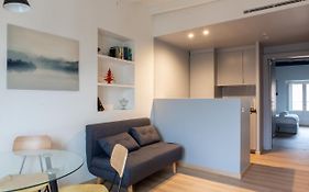Easylife - Accogliente E Moderno Bilocale In Zona Navigli